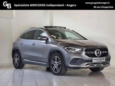 Mercedes GLA200