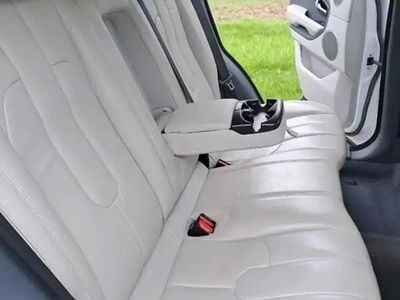 Blanc Occasion 2015 Land Rover Range Rover evoque Prestige SUV | 13 900 € (Prix cher)