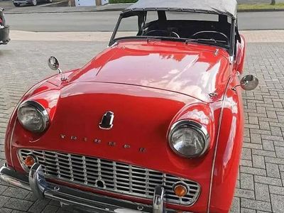 Rouge Occasion 1957 Triumph TR3 Cabriolet | 29 500 €