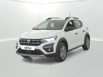 Blanc Occasion 2023 Dacia Sandero Essentiel Berline | 13 490 € (Bon prix)