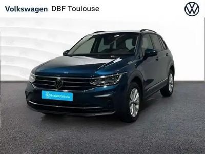 Bleu Occasion 2023 VW Tiguan Life SUV | 29 488 € (Prix juste)