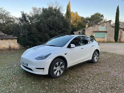 Cote Tesla Model Y anne 2022  Analysez les prix de 11 annonces