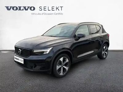 Noir Occasion 2025 Volvo XC40 SUV | 39 900 €