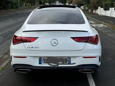 Blanc Occasion 2019 Mercedes 250 AMG line Coupé | 29 000 €