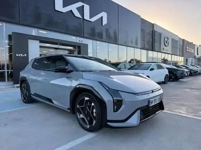Gris céramique (m) Occasion 2025 Kia EV4 GT-Line Berline | 37 490 € (Prix juste)