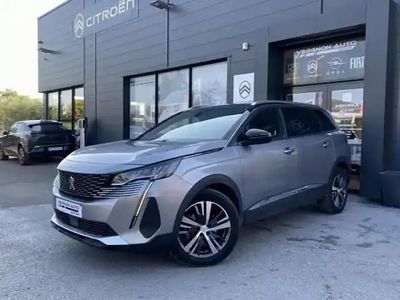 Gris clair Occasion 2024 Peugeot 5008 Allure SUV | 26 970 € (Bon prix)