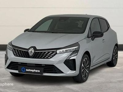 Gris Occasion 2024 Renault Clio V Techno Berline | 21 799 € (Prix assez cher)