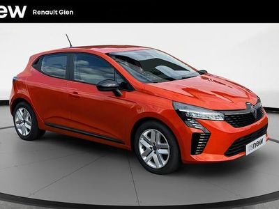 Orange Occasion 2024 Renault Clio V Evolution Citadine | 17 990 € (Prix assez cher)
