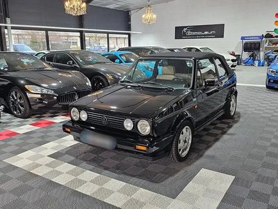 Occasion VW Golf Cabriolet Classicline 98 ch (72 kW) 1991 Noir Cabriolet