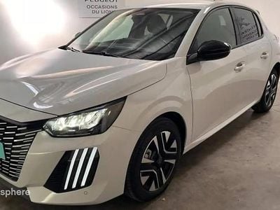 Blanc Nouvelle 2025 Peugeot 208 Allure Citadine | 23 299 € (Prix juste)
