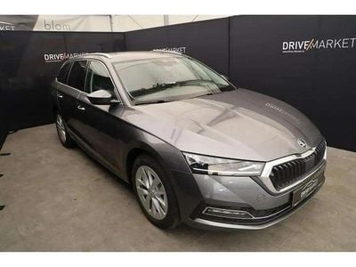 Gris Occasion 2023 Skoda Octavia Style Break | 30 656 € (Prix juste)