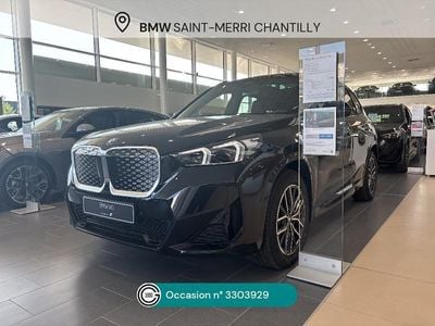 BMW iX1