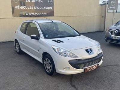 Occasion 2013 Peugeot 206 Citadine | 4 490 € (Prix assez cher)