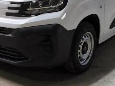 Blanc Nouvelle 2025 Peugeot Partner S Monospace | 21 790 €