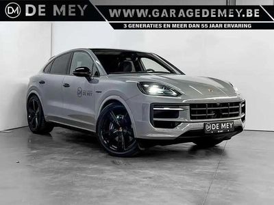 Gris Occasion 2024 Porsche Cayenne SUV | 121 990 €