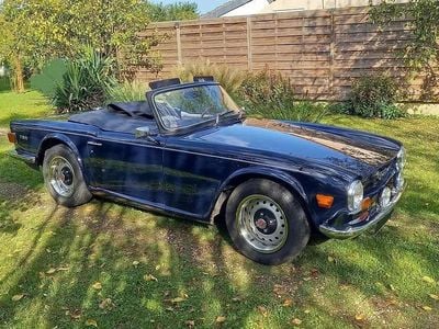 Bleu Occasion 1971 Triumph TR6 Cabriolet | 28 000 €