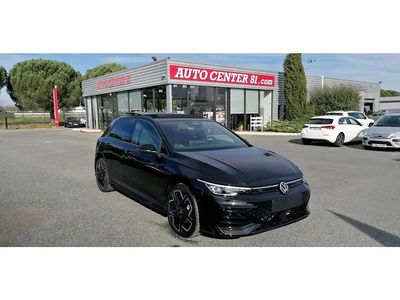 Noir Nouvelle 2025 VW Golf VIII R-line Berline | 36 950 € (Prix juste)