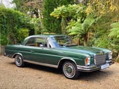 Vert Occasion 1970 Mercedes 280 SE Coupé | 130 000 €