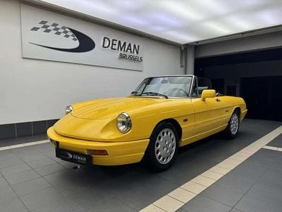 Jaune Occasion 1993 Alfa Romeo Spider Cabriolet | 29 000 €