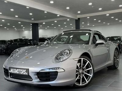 Porsche 911 Carrera