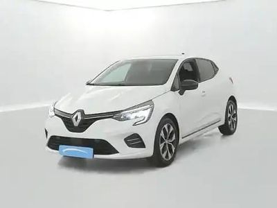 Glacier Occasion 2023 Renault Clio V Berline | 15 290 € (Prix juste)
