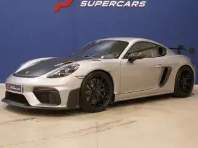 Porsche 718 Cayman GT4