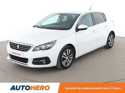 Blanc Occasion 2018 Peugeot 308 Allure Berline | 9 790 € (Bon prix)