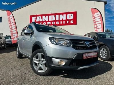 Gris Occasion 2013 Dacia Sandero Prestige Berline | 7 990 € (Prix assez cher)
