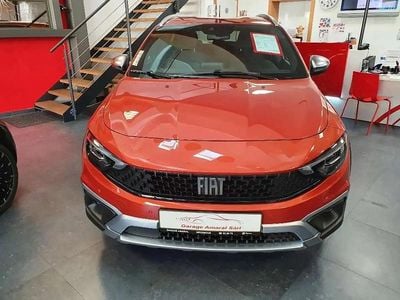 Occasion Fiat Tipo Cross 129 ch (94 kW) 2021 Orange Break