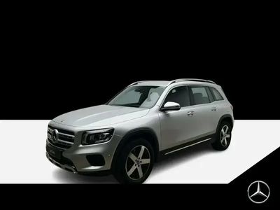 Mercedes GLB200