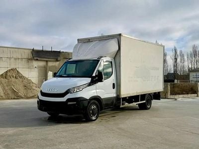 Occasion Iveco Daily 148 ch (108 kW) 2015 Blanc Van