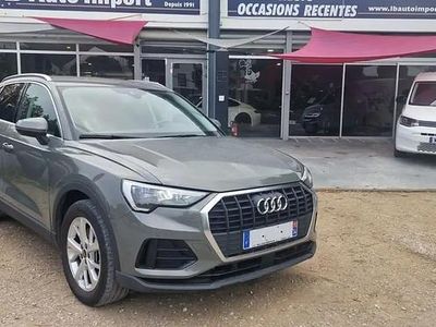 Gris Occasion 2022 Audi Q3 Design SUV | 32 900 €