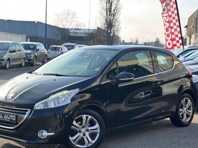 Occasion 2012 Peugeot 208 Allure Citadine | 6 490 € (Prix juste)