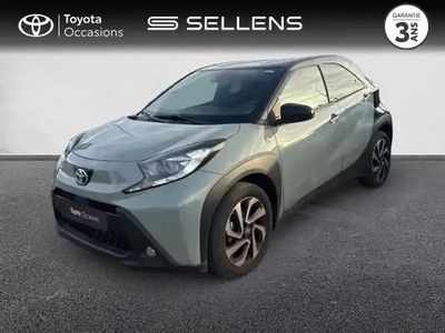 Bi ton vert aventuri Occasion 2024 Toyota Aygo X Design SUV | 17 480 € (Prix juste)