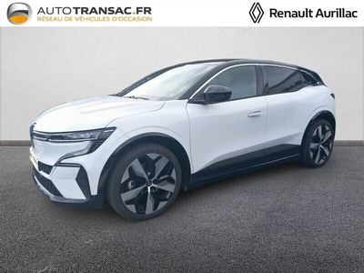 Blanc Occasion 2024 Renault Mégane Techno Berline | 40 400 €