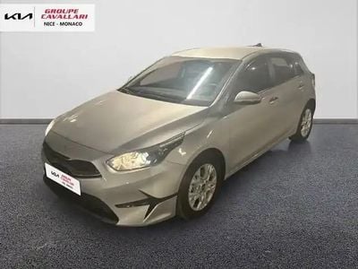Occasion Kia Ceed 136 ch (100 kW) 2025 Sparkling silver Citadine
