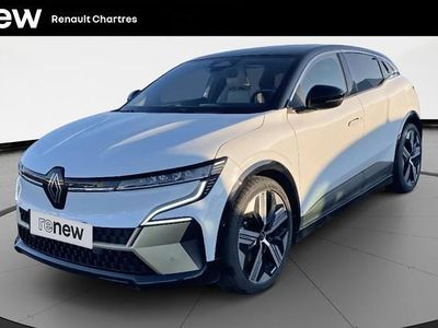 Blanc Occasion 2022 Renault Megane E-Tech Iconic Berline | 23 950 € (Prix juste)