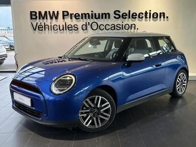 Occasion Mini Cooper Classic 136 kW (186 ch) 2024 Bleue Citadine