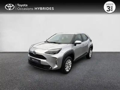 Gris minéral (m) Occasion 2023 Toyota Yaris Cross Business Edition SUV | 23 980 € (Prix juste)