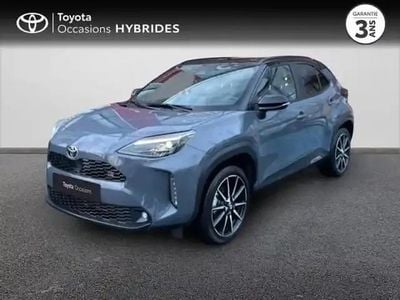 Occasion Toyota Yaris Cross Sport 2025 Gris météore/toit noir métallisé SUV