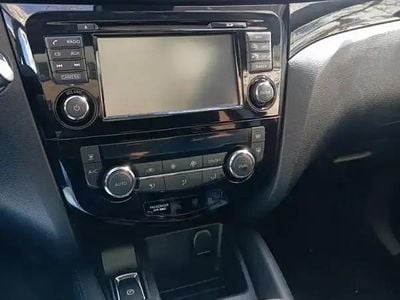 Noir Occasion 2014 Nissan Qashqai Tekna SUV | 8 990 €