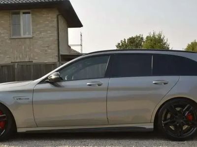 Mercedes C63 AMG