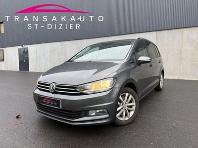 Gris Occasion 2017 VW Touran Monospace | 15 490 € (Prix cher)
