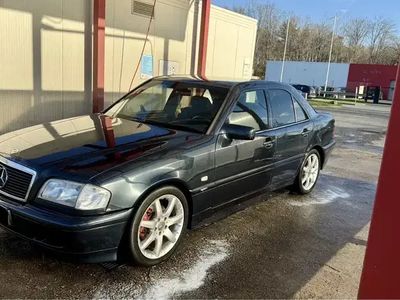 Mercedes C250