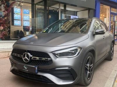 Mercedes GLA220