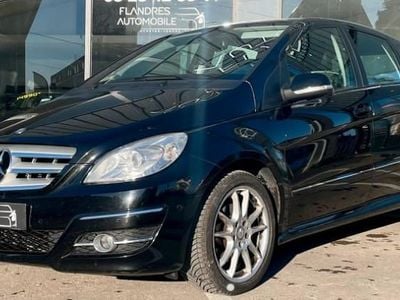 Noir Occasion 2010 Mercedes B180 Monospace | 5 490 € (Bon prix)