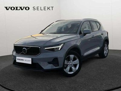 Gris Occasion 2023 Volvo XC40 Core SUV | 30 758 € (Prix juste)