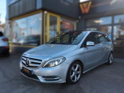Mercedes B200