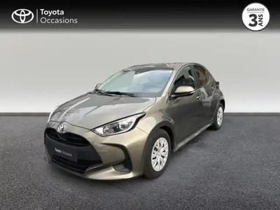 Bronze imper Occasion 2022 Toyota Yaris Berline | 14 890 €