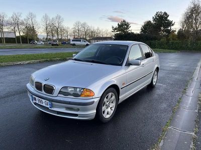 Occasion 2000 BMW 328 Berline | 15 000 €